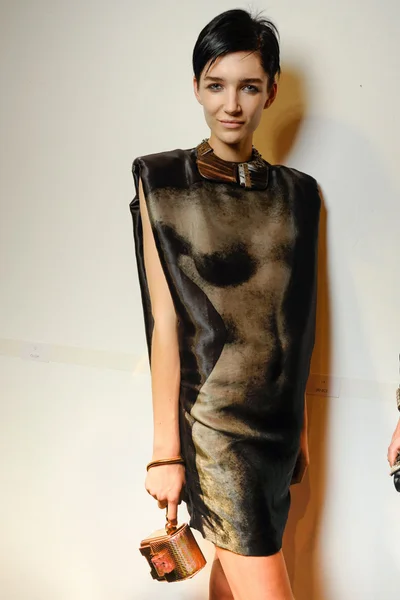 Look 44